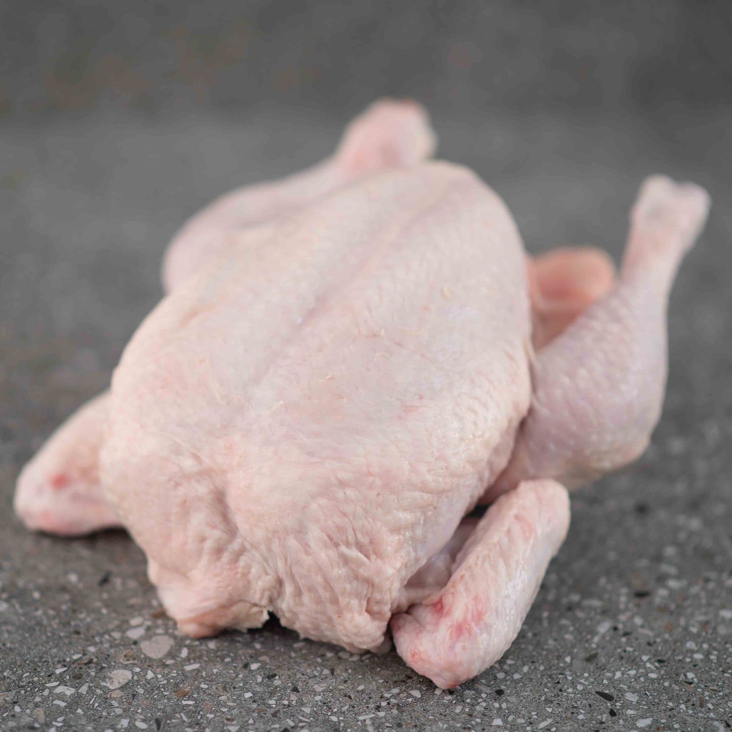 FREE RANGE CHICKEN Whole Roasting Chicken